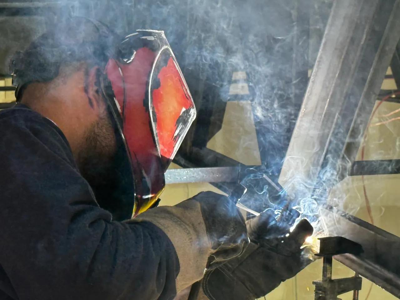 Fine Line welder completing a close structural weld